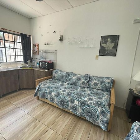 Appartamento Hospedaje 3 Aeropuerto Ezeiza Pet Friendly Tranfer Gratis Desde Y Hacia El Aeropuerto De Ezeiza A 20 Minutos Esterno foto